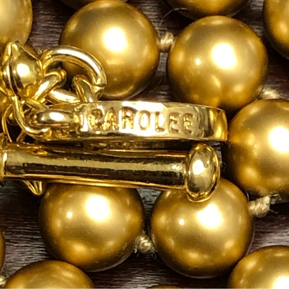 CAROLEE Gold Pearl Choker, bracelet and earrings Set - Picture 8 of 13